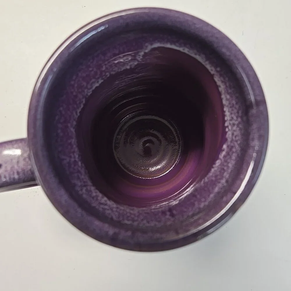 Deneen Pottery The Montford Inn Norman, Oklahoma Purple Drip Glaze Mug 2018